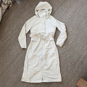 Lululemon Always Effortless Trench